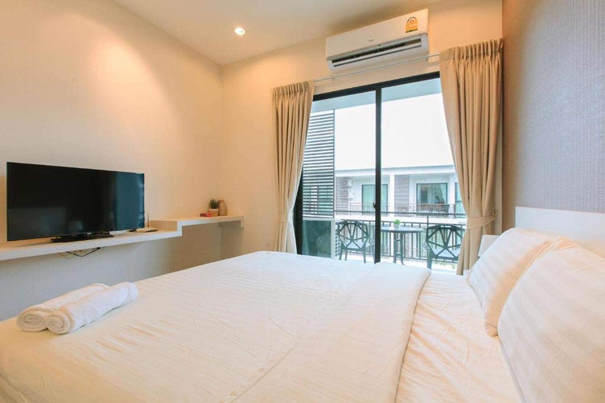 The Title Beach Front Apartment Rawai